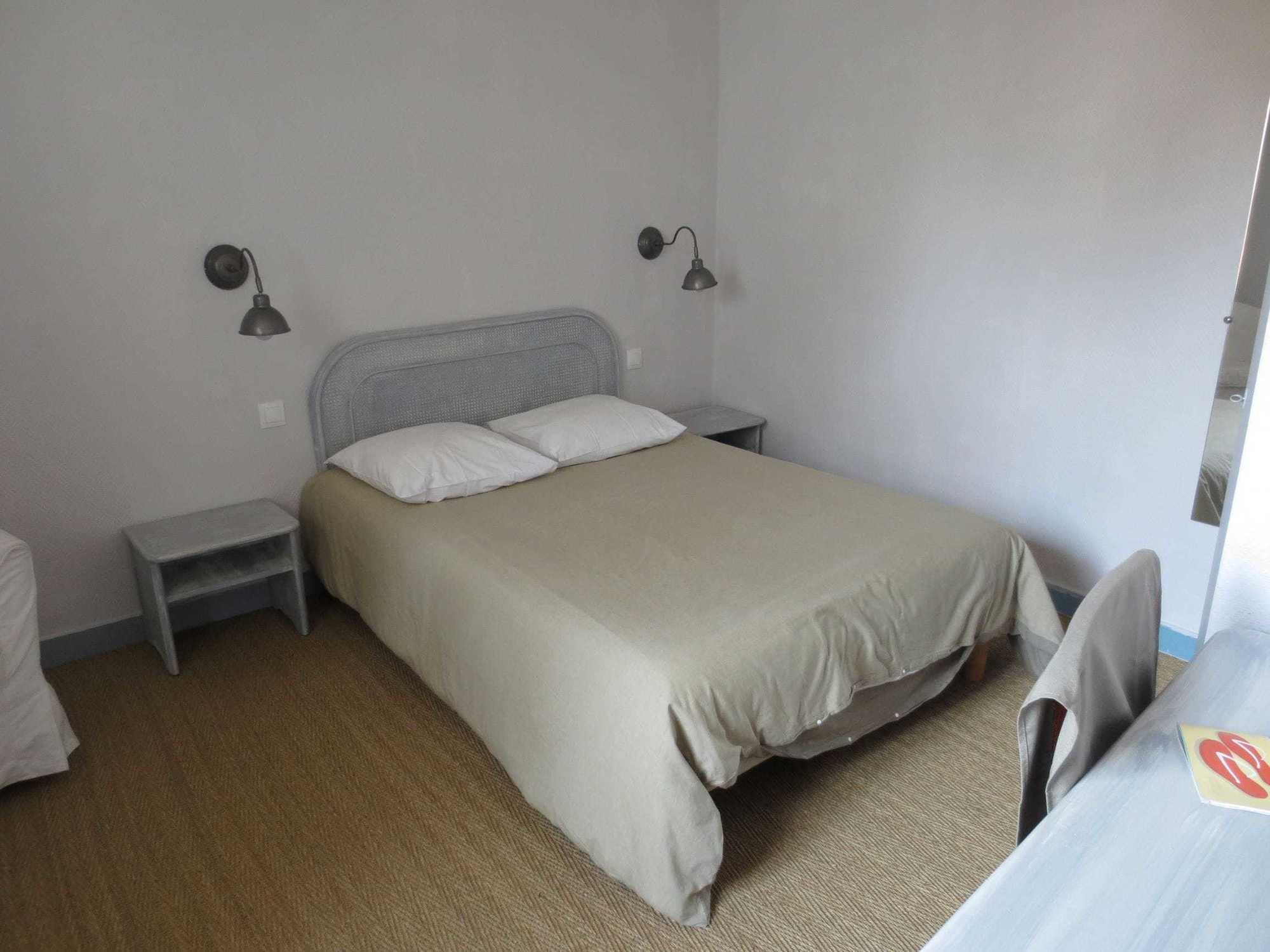 Hotel Phoebus La Tremblade Room photo